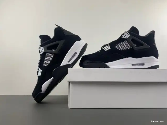 HYPE 4 JORDAN 
